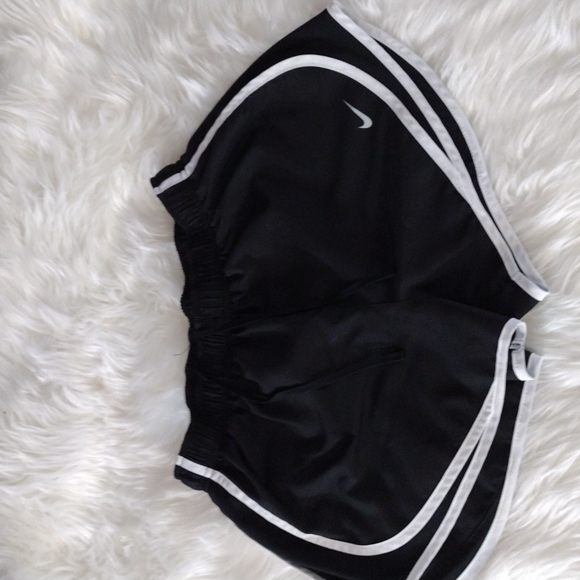 Women's Nike Dri Fit Shorts - Picture 1 of 4